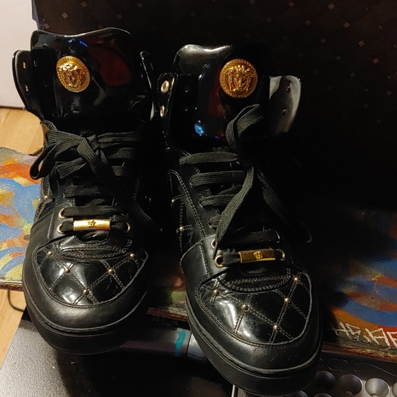 Versace shoes - Picture 2 of 7